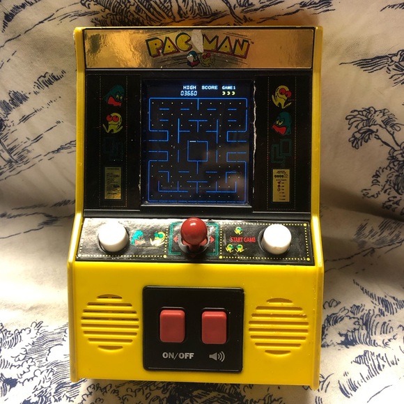 Pac-Man Mini Arcade Handheld Game by Bandai Namco Model 9530 TESTED - Picture 5 of 6